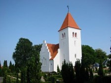 Oplev Måle Fortælleteaters opsætning af "Balladen om Skiftingen" i Juelsminde Kirke