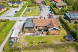 Mæglerhuset: Ny pris på familievenlig villa i Vestbjerg