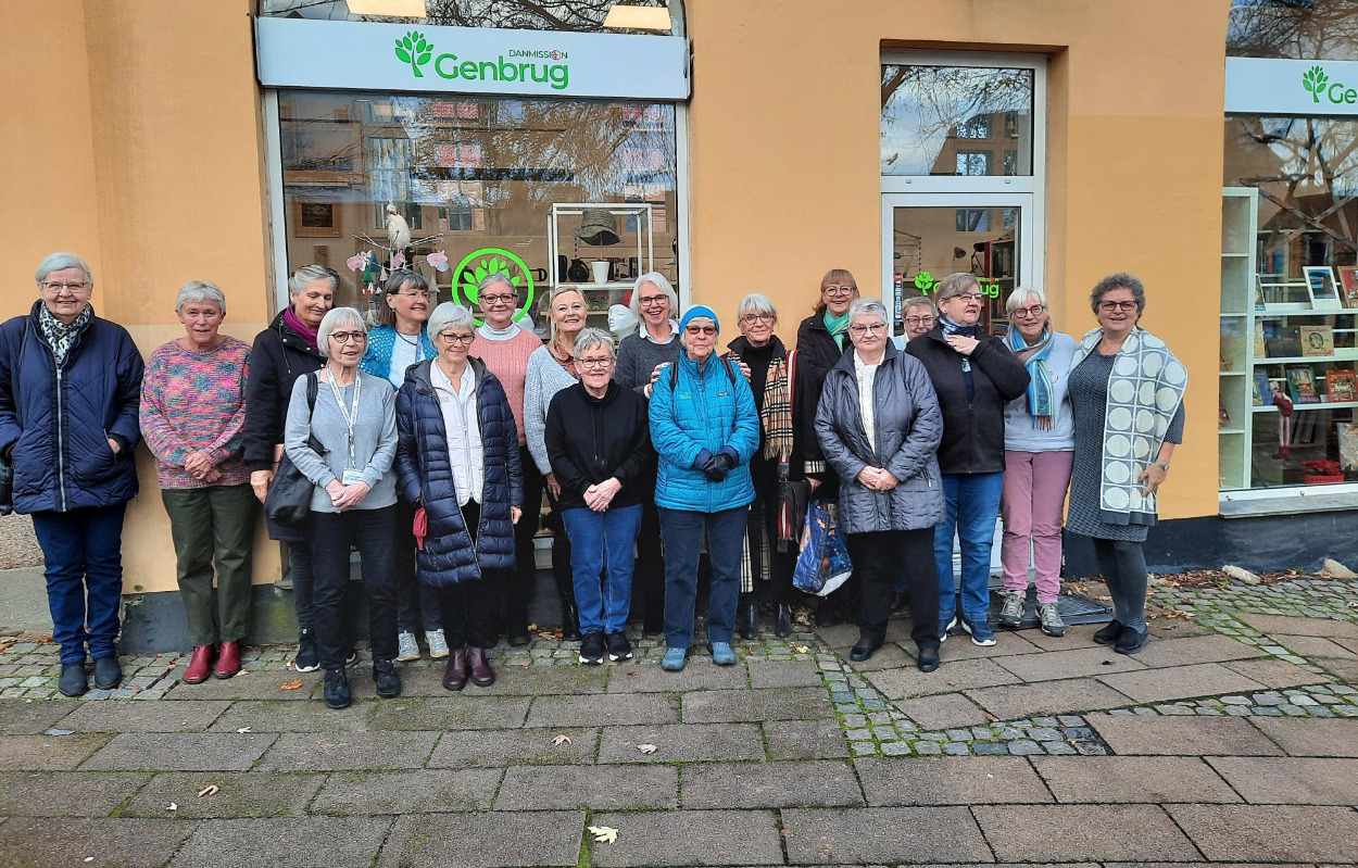 Lokal genbrugsbutik skal renoveres og holder udsalg