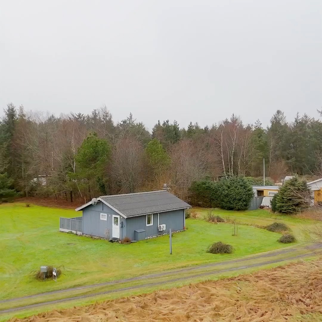 Klassisk og charmerende sommerhus til salg hos Mæglerhuset Sæby