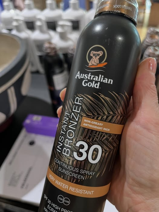 Bianca Pure Skin præsenterer Australian Gold Continuous Spray med bronzer
