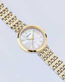 Nyt Syn Brøndum Jeppesen præsenterer stilfuldt BERING-ur i sølv og guld