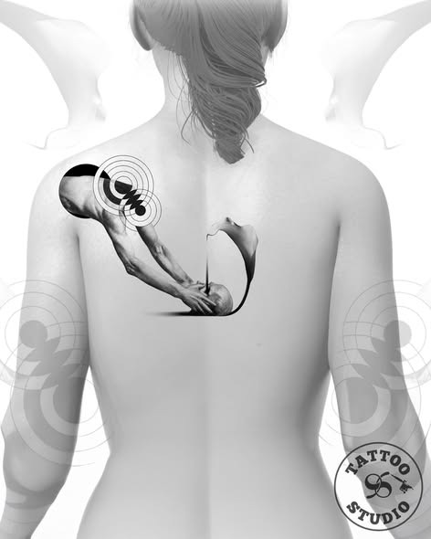 Tattoo Studio 96 Aalborg tilbyder DM-booking af Albertes unikke black & grey want to do