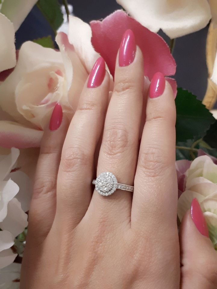 Helga Winthers julegaveanbefaling: Eksklusiv brillantring fra Blomster Jewellery