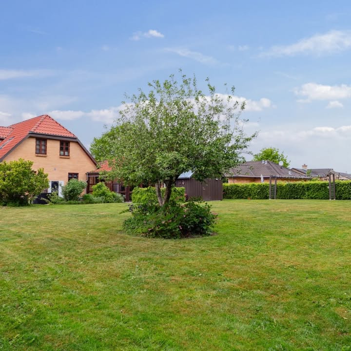 Oplev Sankt Hans i egen have med Lokalbolig Silkeborg