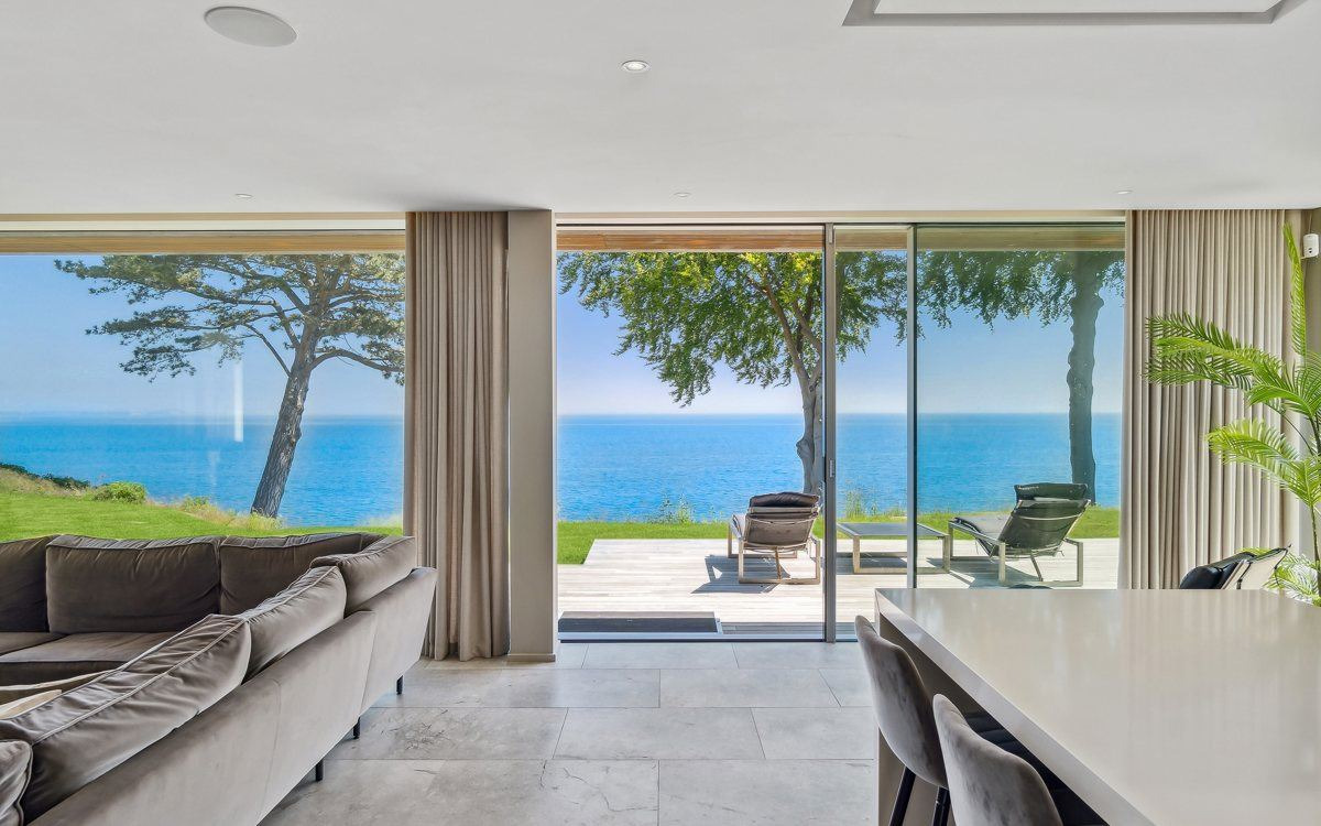 75,0  mio. kroner koster Vedbæk Strandvej 326 - se hvad der ellers er til salg i Vedbæk