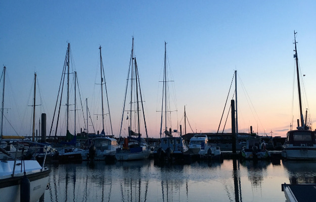 Skuffelse i Hirtshals Havn: For langsomme i omdrejningerne