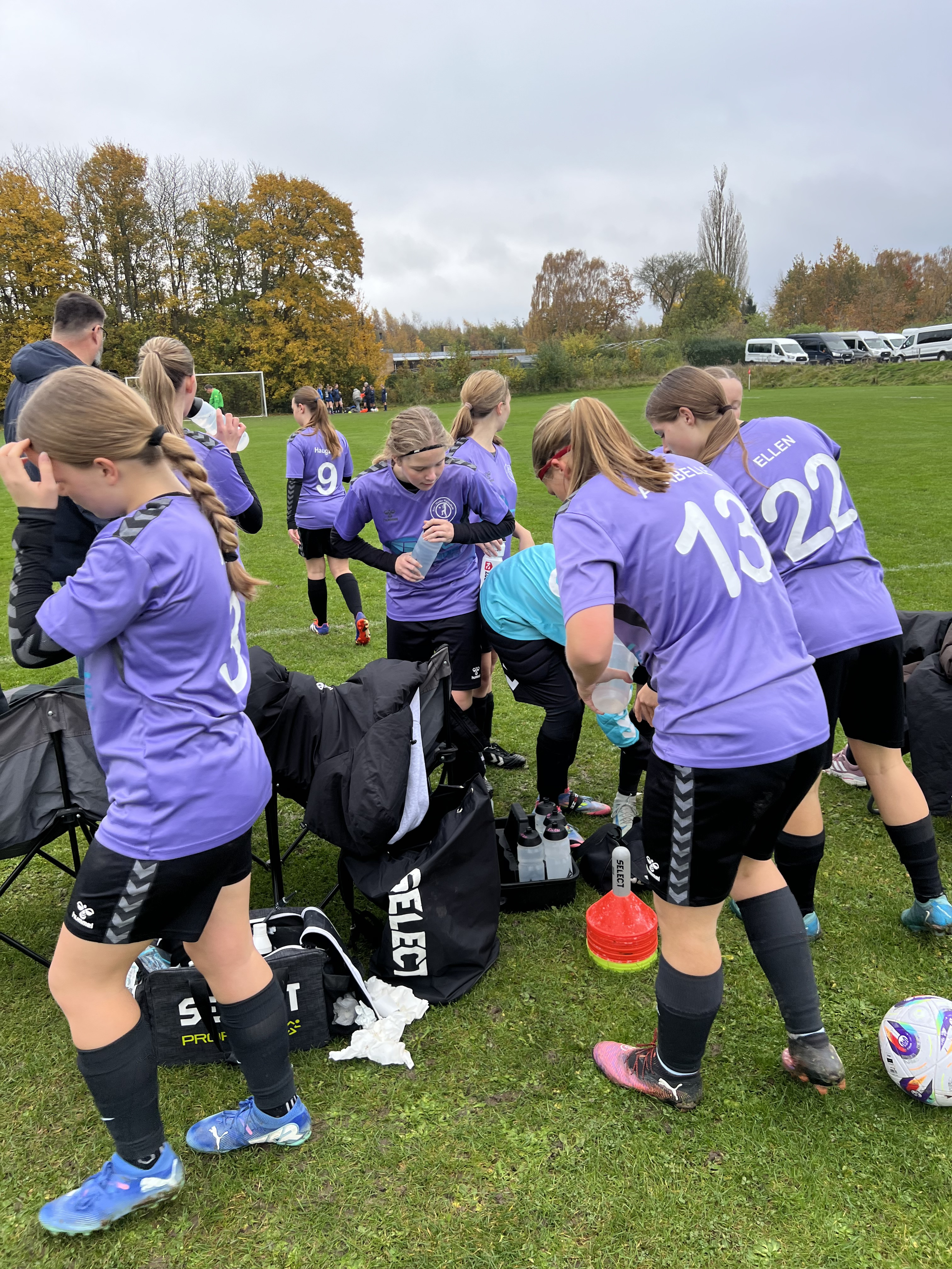 Faxe-Haslev sikrer sig en overbevisende sejr mod FC Lejre