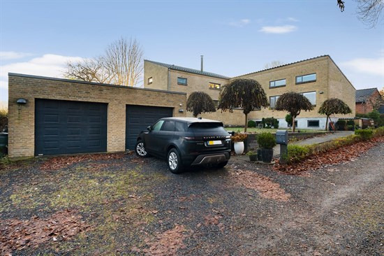 Stensballe Strandvej 10 og 5 andre boliger er kommet til salg denne uge i Horsens - se boligerne her.