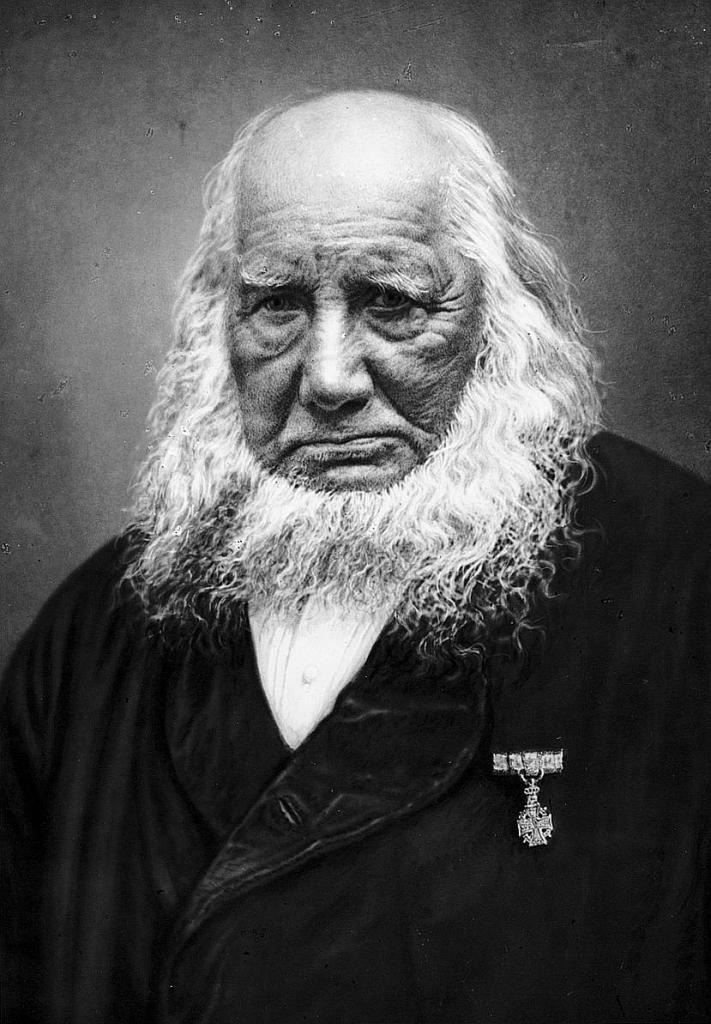 Kultur, strik og krigsfotografi på Billund Bibliotekerne