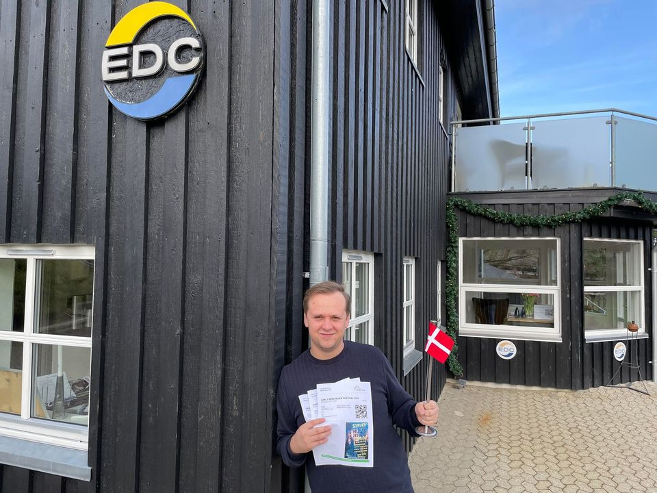EDC Ejendomsgruppen Struer fejrer Patricks 10-års jubilæum med billetter til Struer Musik Festival