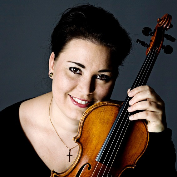 Syng julen ind i Rejsby Kirke med Hanne Askou og Camilla Eilskov Friis