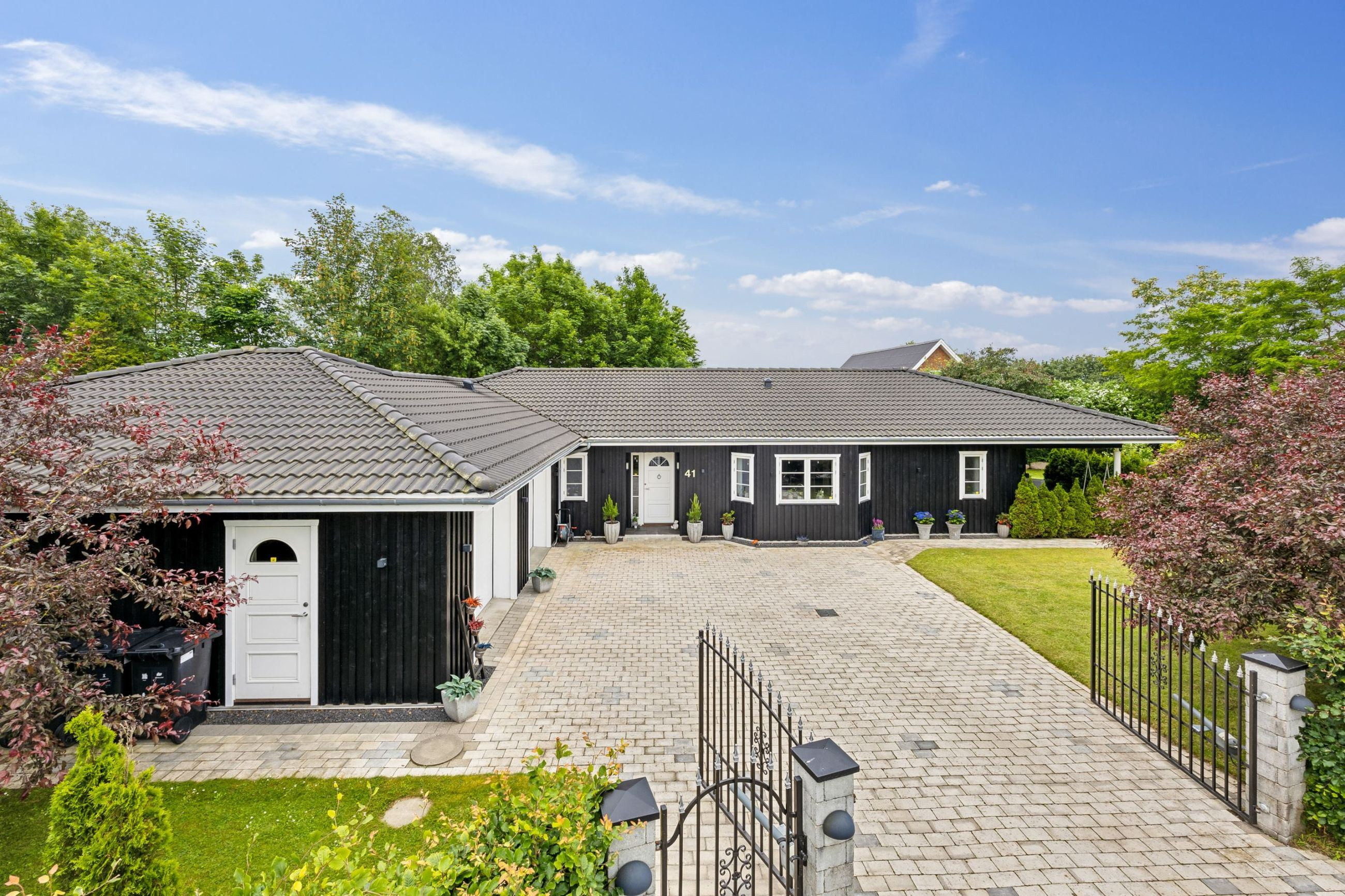 En ren boligdrøm på 194 m² til 2,795 mio. kroner er nu komme til salg i Lundby: Se hvor de dyreste boliger til salg i Lundby er