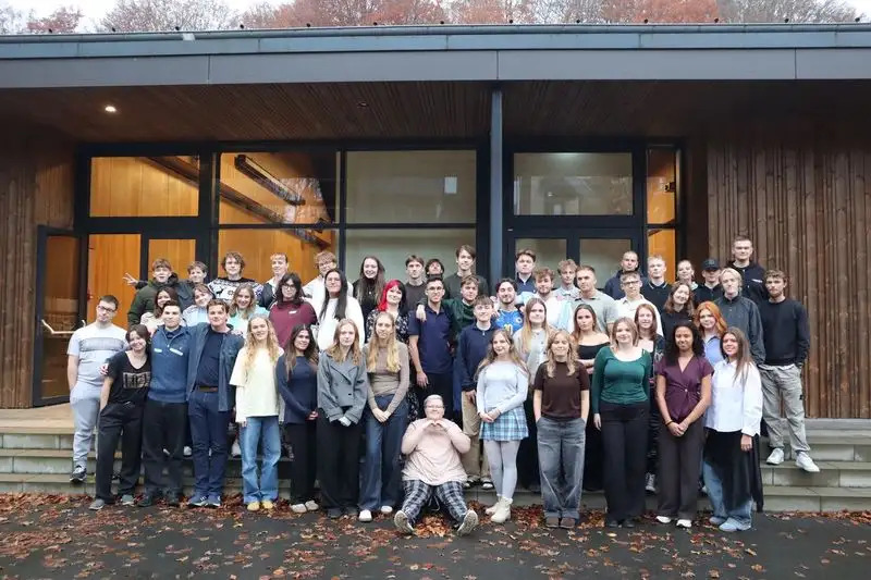 Unge fra Herning giver fem forslag til at styrke demokratiet – byrådet tager dem op