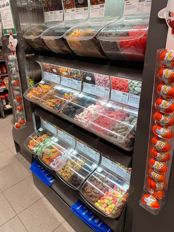 Min Købmand, Nim: Fredagstilbud på vej-selv-slik til kun 7,95 kr. pr. 100 gram