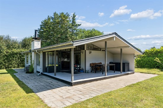 Svanevej 20 og 1 anden boliger er kommet til salg denne uge i Højslev - se boligerne her.