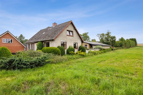 Rostrup Byvej 12 er til salg for kun 295.000 kr.: Se de billigste boliger til salg i Arden her