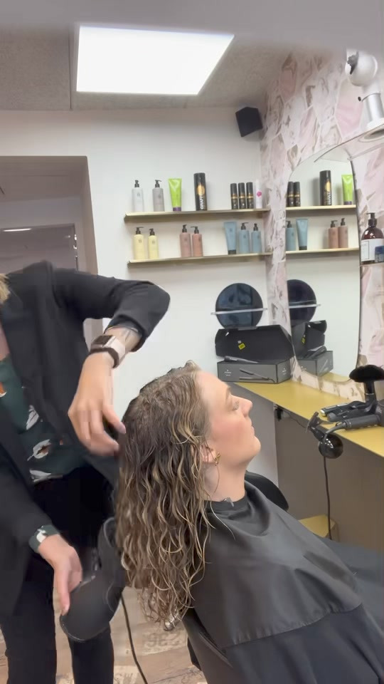 Smuk By Læsø lancerer tilbud på Olaplex curly treatment i oktober og november