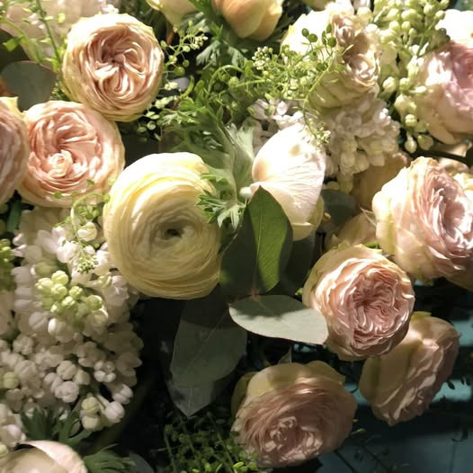 Fynbogården Blomster ApS har selvbetjening åben søndag og mandag 8-21