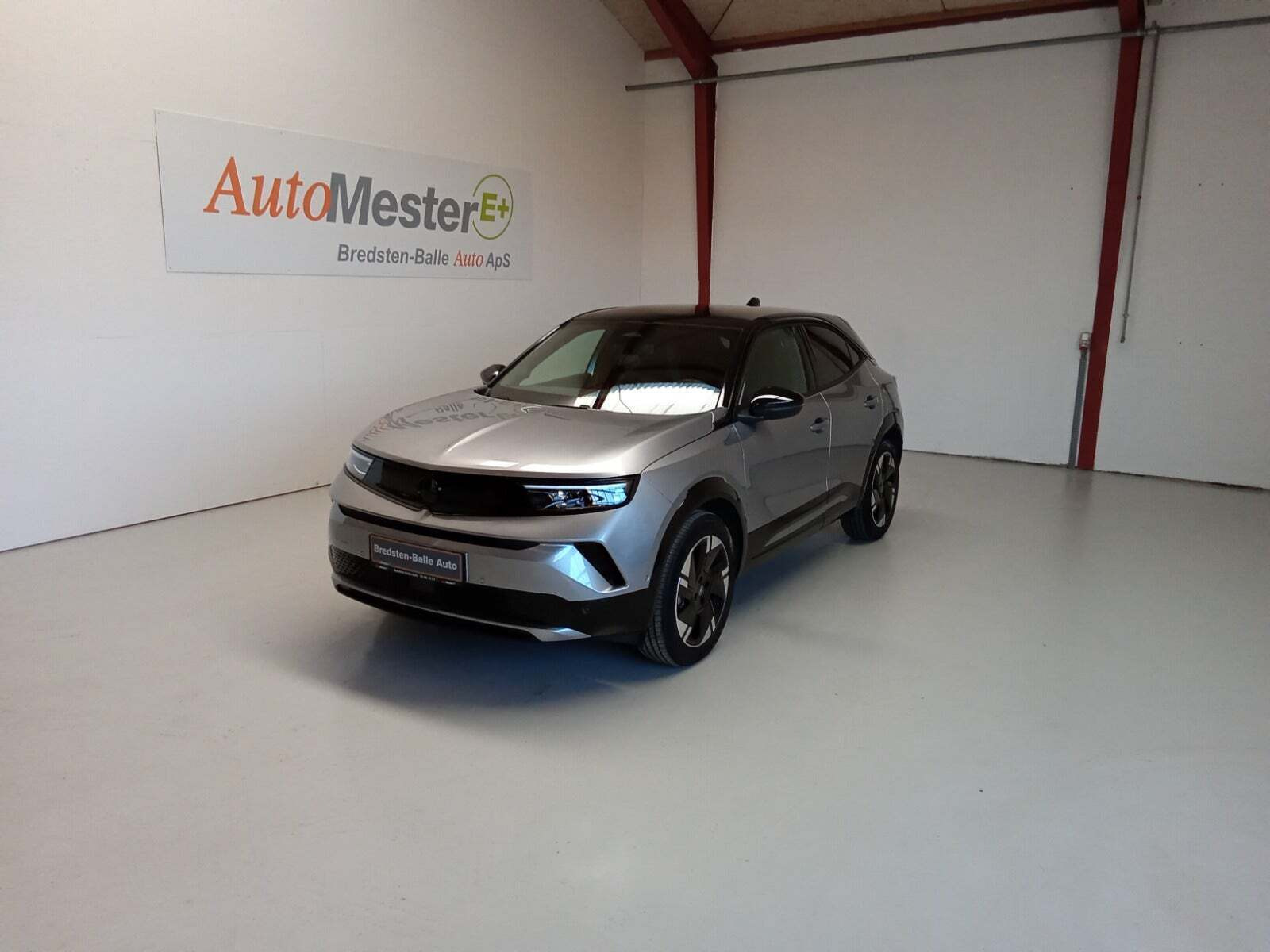 Biler netop sat til salg i Bredsten