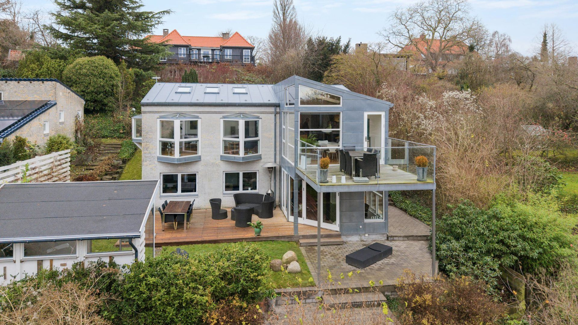 Luksusbolig netop kommet til salg i Søborg: Se hvad du skal smide for Søborgs dyreste adresser her