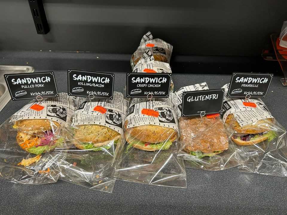 Madspild bekæmpet: Min Købmand i Asp tilbyder billige sandwiches til aftensmad