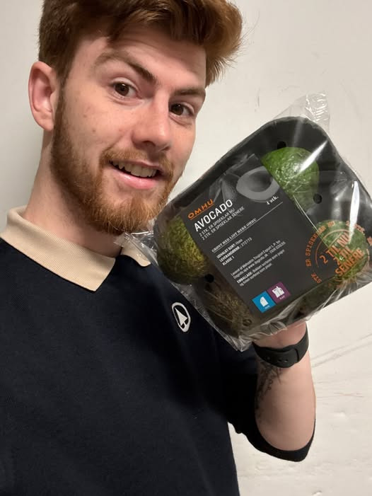 SPAR Valsgård sælger poser med avocadoer til 30 kr.