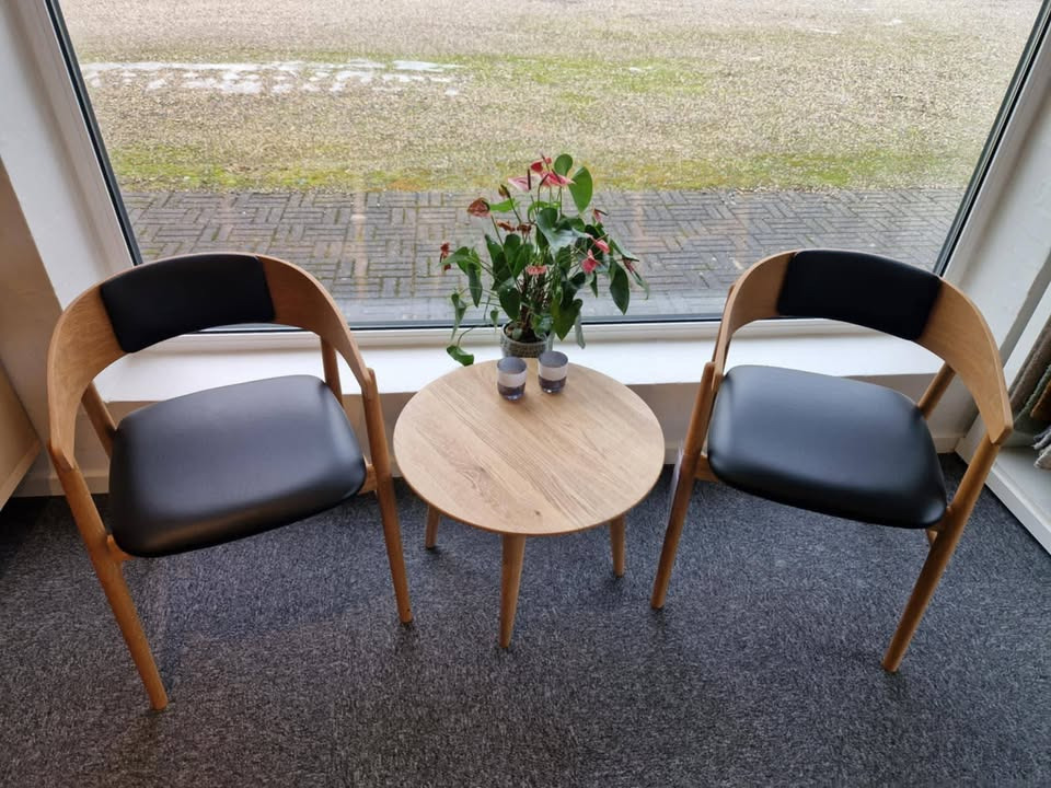 HOVELIND MØBLER tilbyder landsdækkende levering og byt til nyt