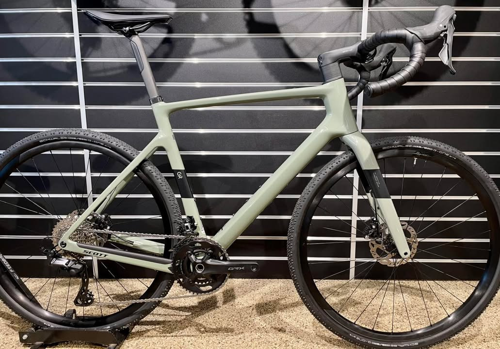 Ny Scott Gravel-cykel hos Fri Bikeshop Nykøbing Mors: Letvægtsdesign til kr. 21.999