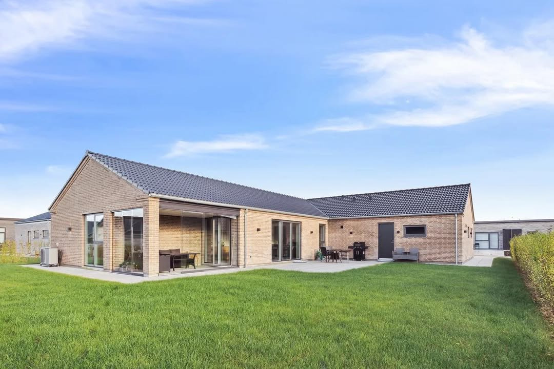 Ny moderne villa i Låsby: LokalBolig Silkeborg præsenterer kvalitetsbolig fra 2023