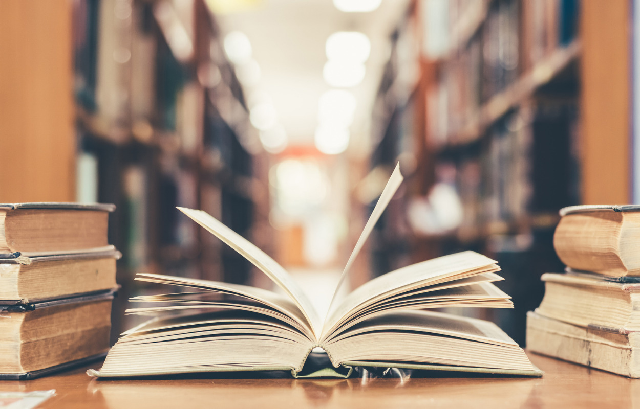 Ord i kaffen: Inspirerende bogklub på biblioteket