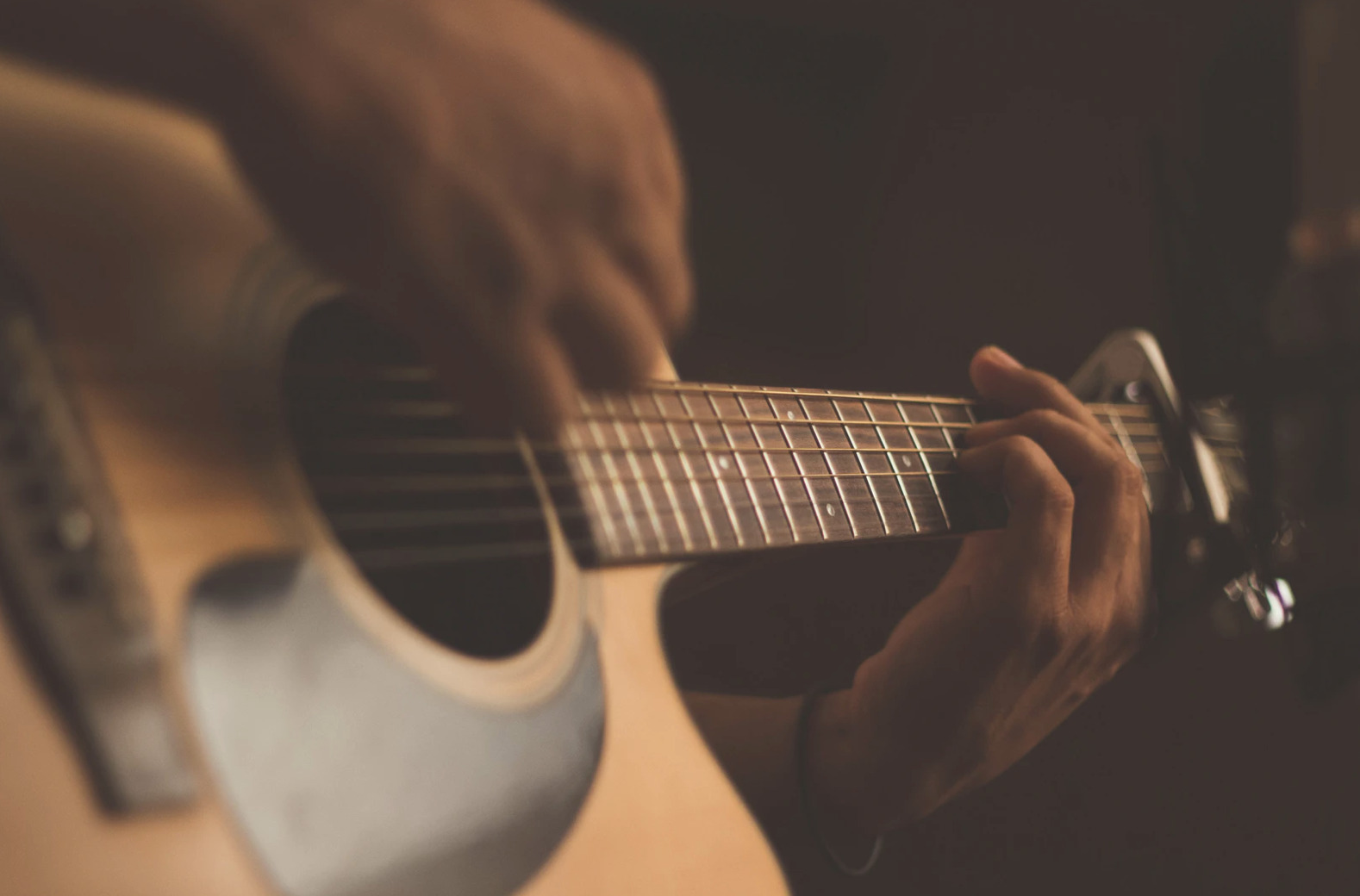 Downtown Dynt: Irsk folkemusik med masser af nerve