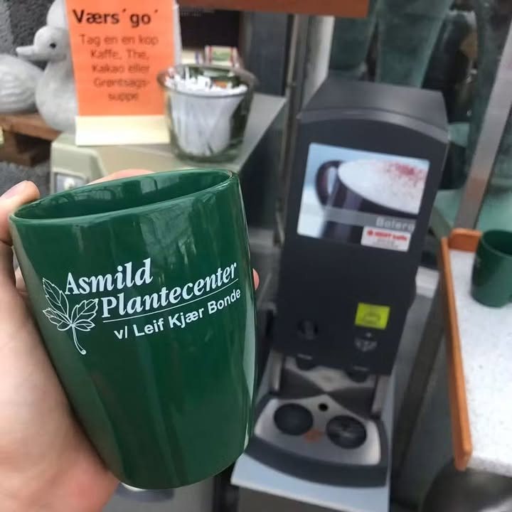 Asmild Plantecenter inviterer på en pause med gratis kaffe mellem julestressen