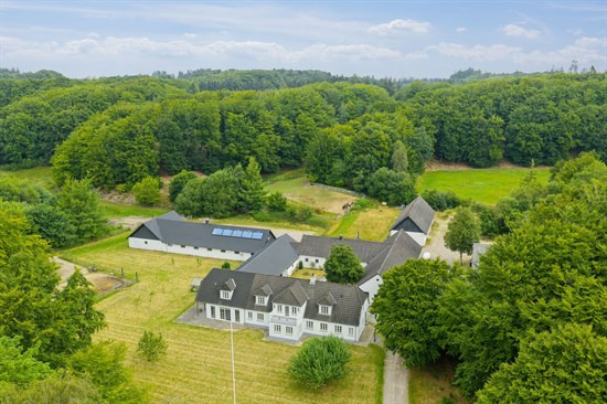 Top 6 over dyreste boliger til salg i Sindal. Priser op til 9.500.000 kr