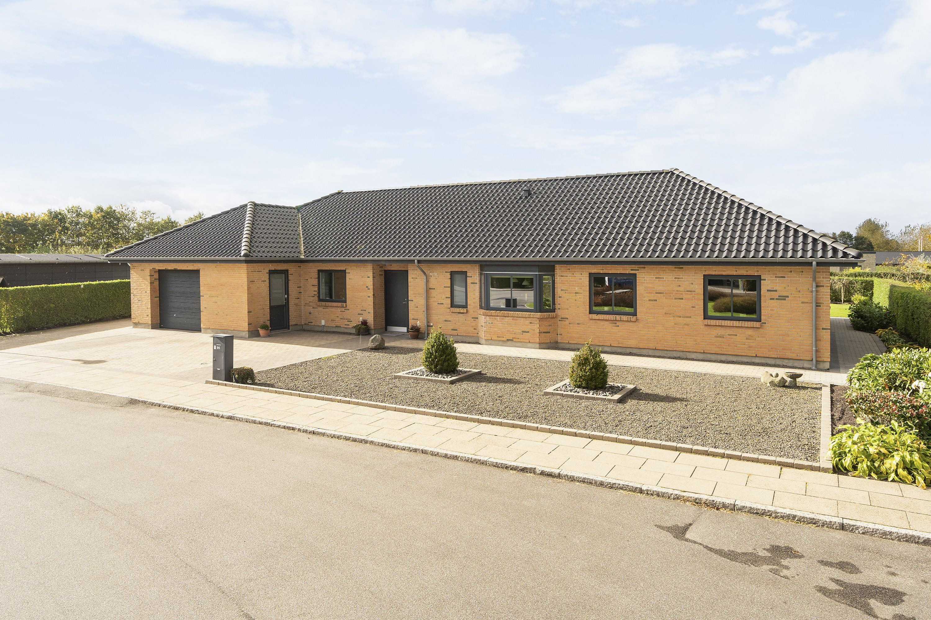 Eksklusiv bolig for 3,0  mio. kroner er netop kommet til salg i Vildbjerg - Se den og de dyreste boliger her