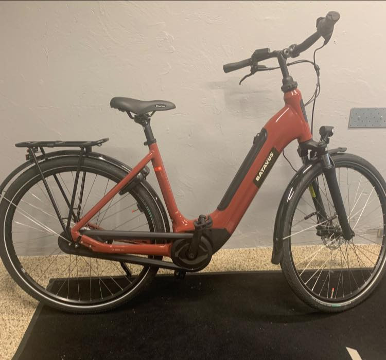 Birks Bike Shop ApS holder flyttesalg: Spar 7.500 kr. på hollandsk elcykel fra Batavus