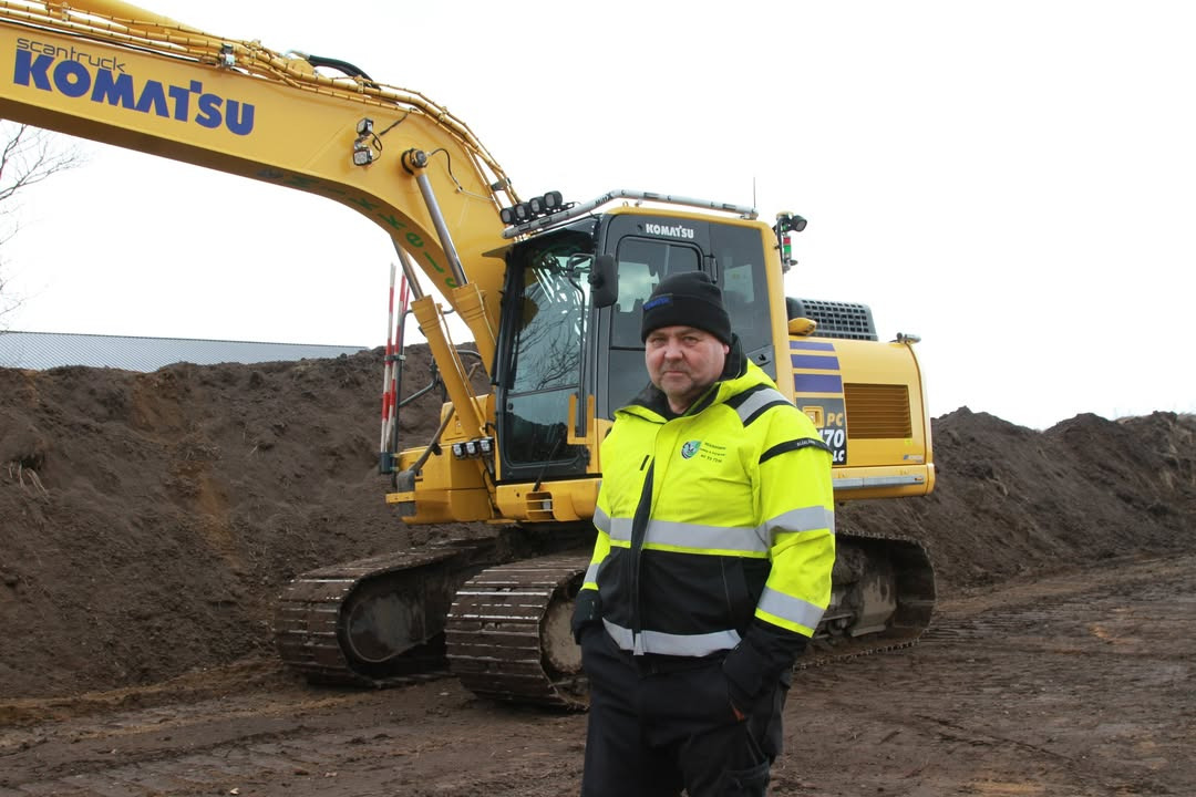 Komatsu PC170LC-11 er et uundværligt redskab hos Mikkelsens Anlæg & Entreprenør