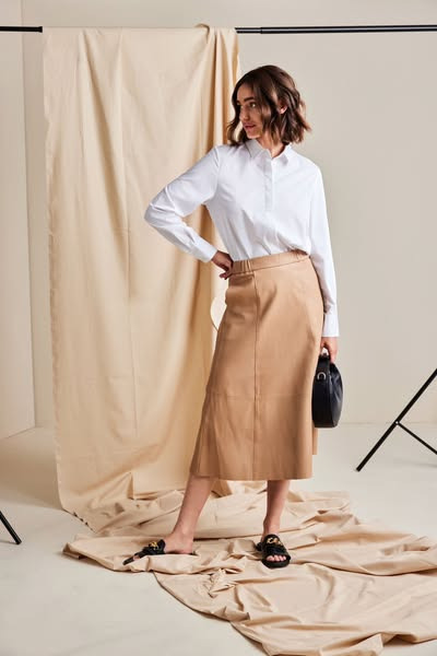 Ny strygefri skjorte hos Skott Aalborg: Let og perfekt til lag-på-lag styling