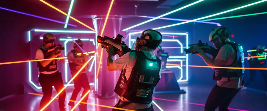 Laser tag event i Odense: Klar til kamp og sjov