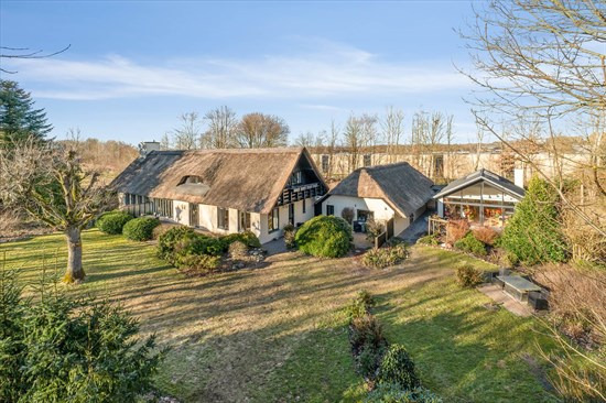 Lægdsgårdsvej 1 og 5 andre boliger er kommet til salg denne uge i Ikast - se boligerne her.