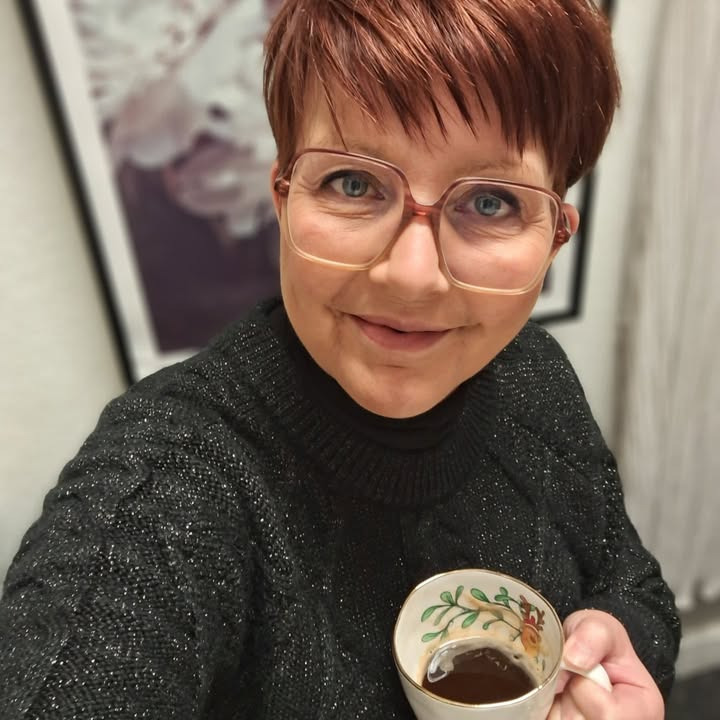 Lux By Jakobsen inviterer til julegave-shopping med lækker Vera-strik uden uld