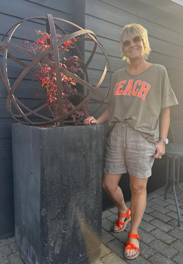 Rosengreen præsenterer sommerlooks med Marta sæt og Woden sandaler