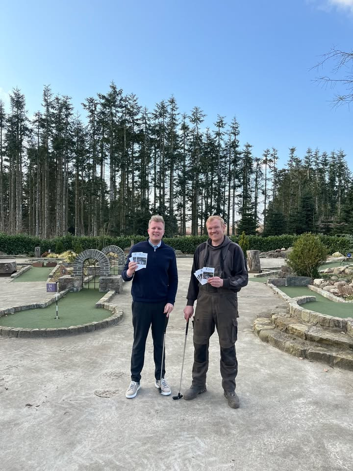 Lokalbolig Silkeborg Mathias Bach & Co lancerer konkurrence om minigolf billetter