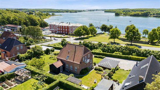 Bellevuevej 5 og 1 anden boliger er kommet til salg denne uge i Svendborg - se boligerne her.