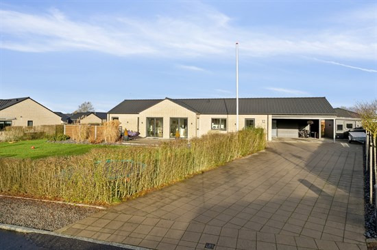 Engbækparken 12 og 1 anden boliger er kommet til salg denne uge i Ejstrupholm - se boligerne her.