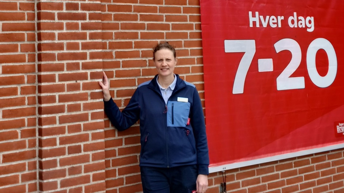 Fra flaskepige til uddeler: Heidi står i spidsen for SuperBrugsen Jelling