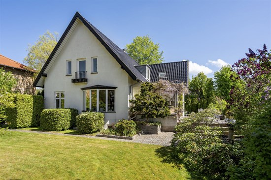 Top 6 over dyreste boliger til salg i Valby. Priser op til 35.000.000 kr
