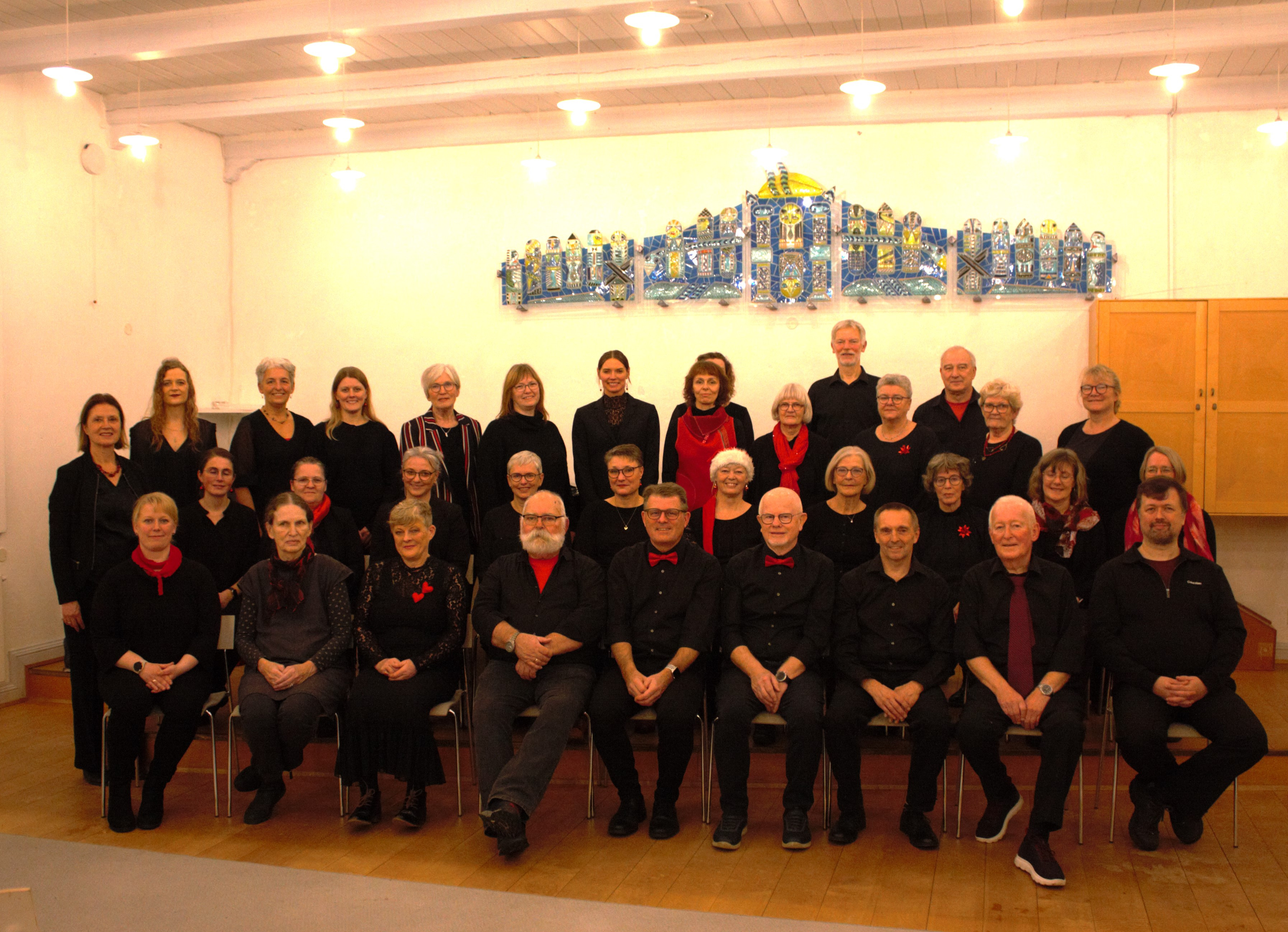 Støvringkoret bringer julestemning til Huset