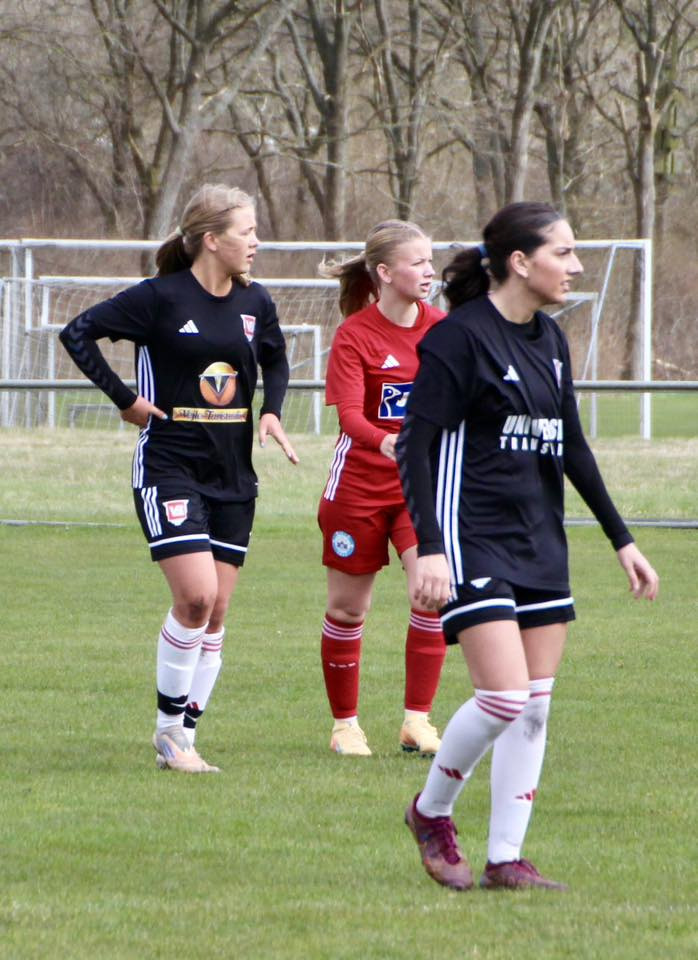 Vejle Boldklub Kvinder triumferer med otte mål mod Silkeborg IF Q