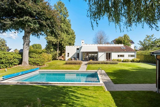 Norske Alle 1 og 3 andre boliger er kommet til salg denne uge i Holte - se boligerne her.